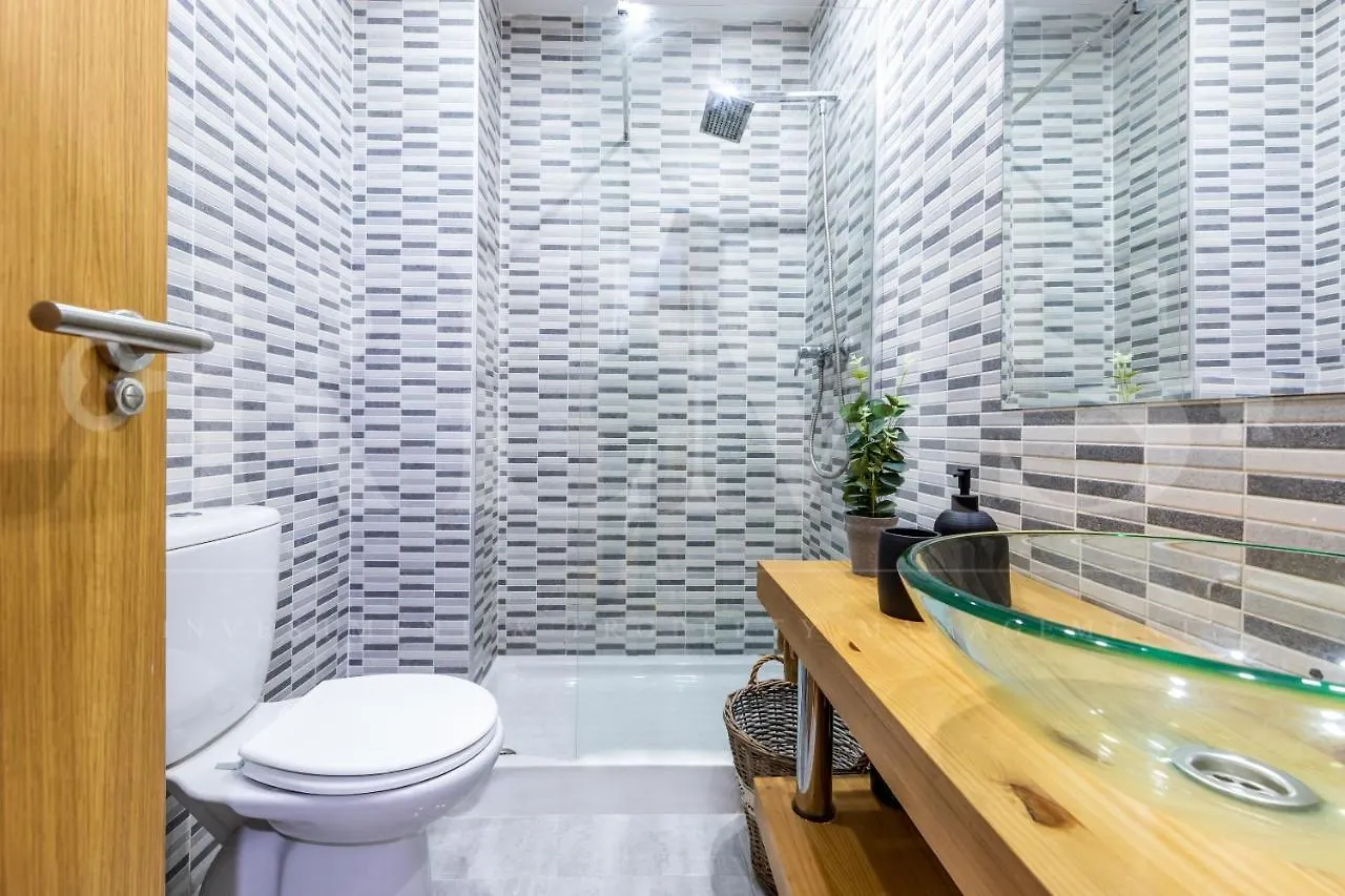 Cozy Flat With Common Pool & Parking - Center By Rems Apartamento Málaga
