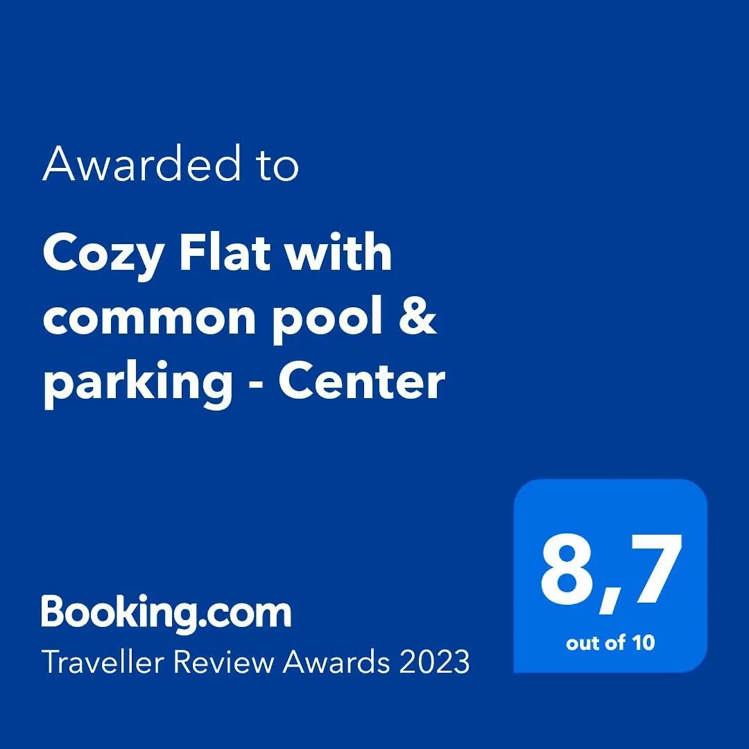 Cozy Flat With Common Pool & Parking - Center By Rems Apartamento Málaga Espanha